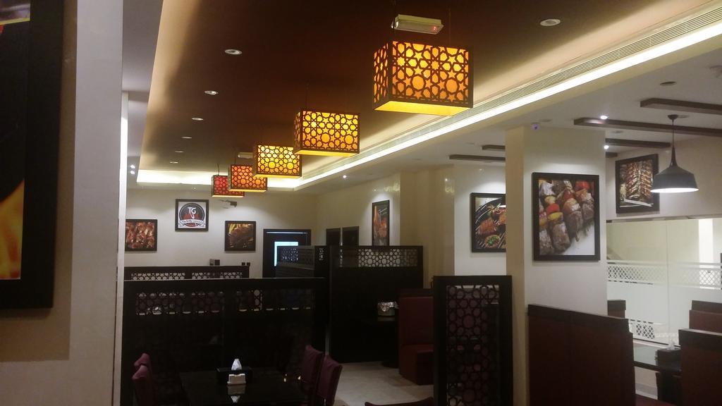 Remas Hotel Suites - Al Khoudh, Seeb, Muscat Zewnętrze zdjęcie